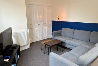 6 bed house, Lenton Boulevard, Lenton, Nottingham, NG72EN - Image 3